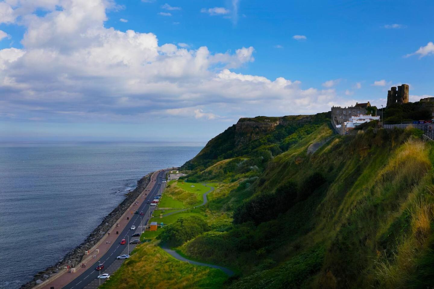 Ferienwohnung Seascape - Fantastic Location With Sea Views! Scarborough Exterior foto